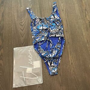 NWT Toluca Mariposa Mini Adonis One Piece Swimsuit Size S